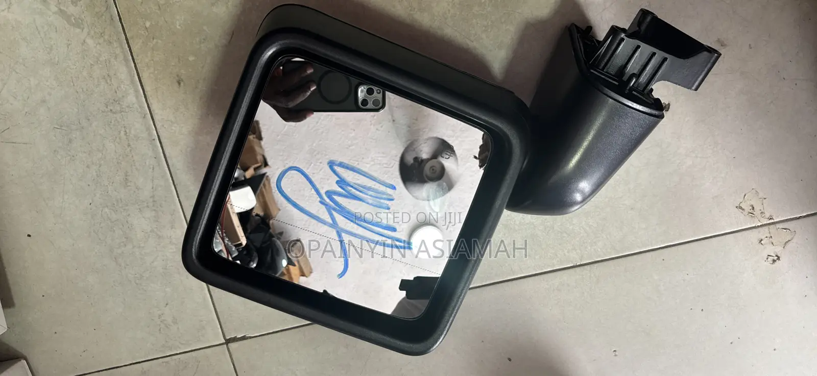 Jeep Wrangler 2024 Light Senior Black Colour