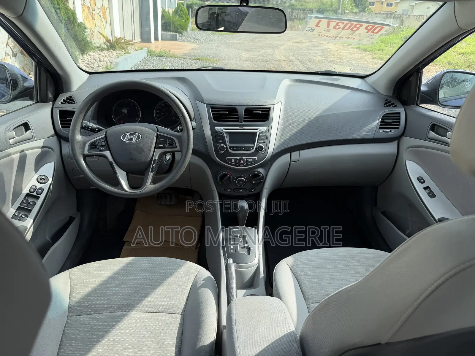 Hyundai Accent SE Sedan 2017 Blue