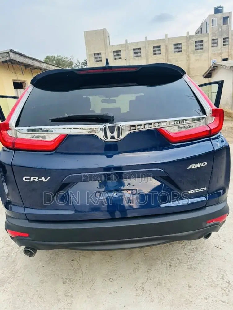Honda CR-V Touring AWD 2019 Blue
