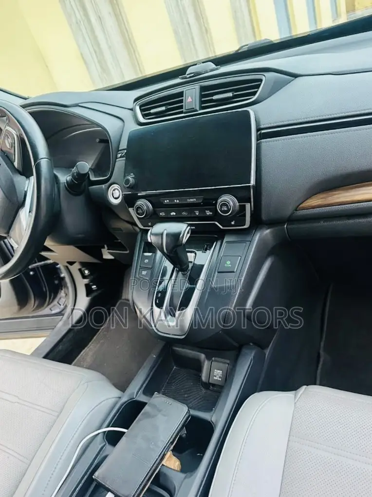 Honda CR-V Touring AWD 2019 Blue