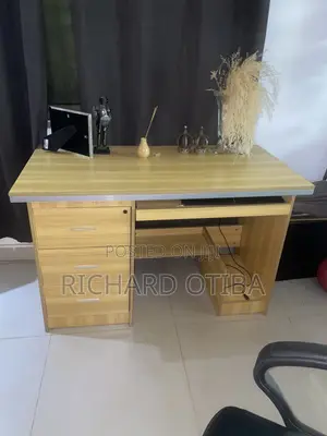 Office Table With Chair