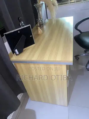 Office Table With Chair