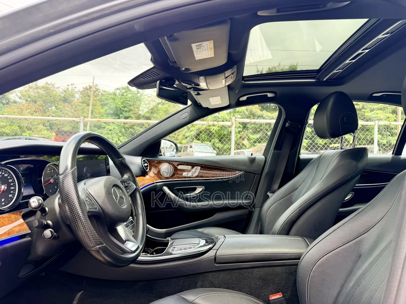 Mercedes-Benz E300 2018 Gray