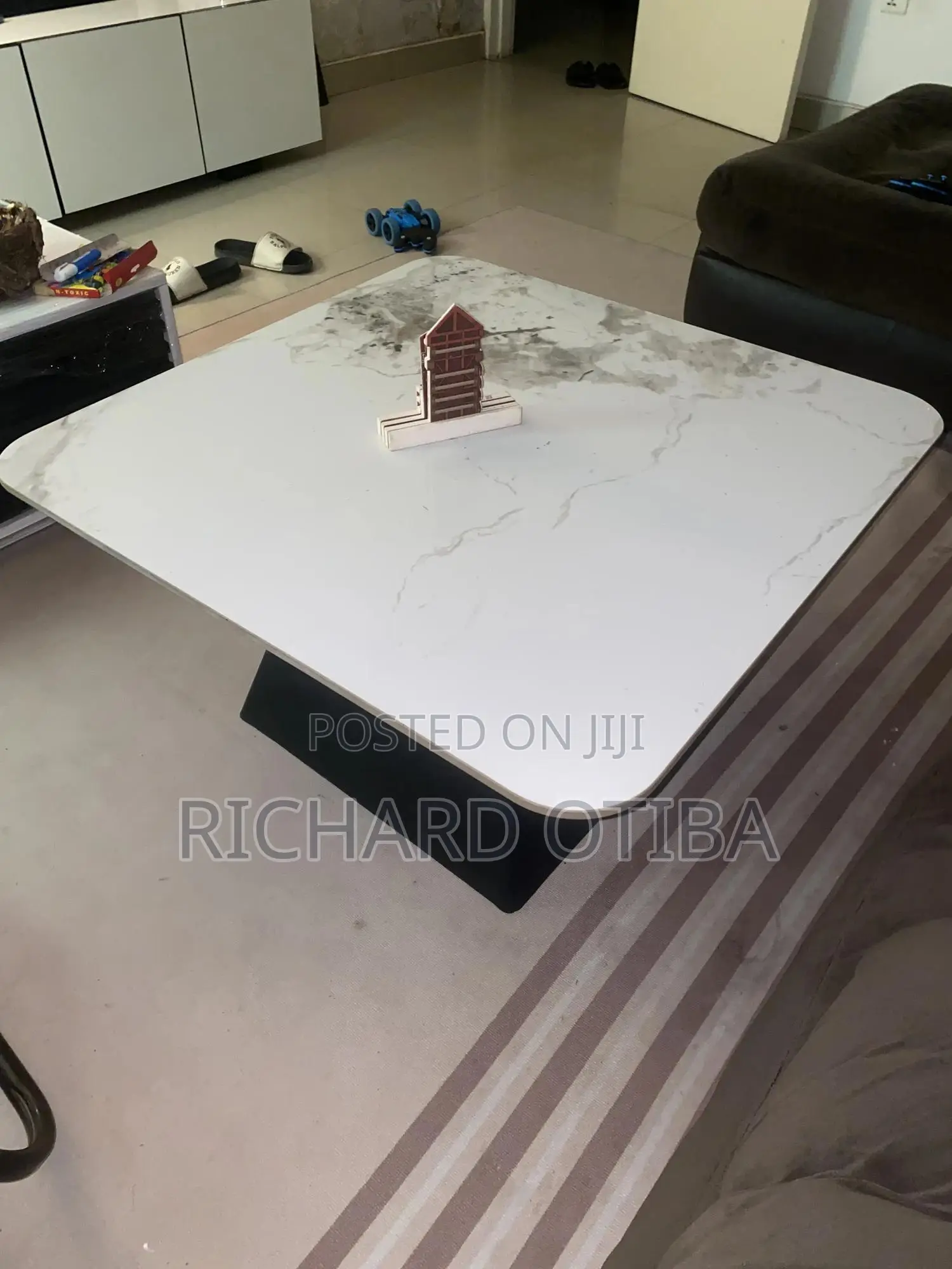 Marble Centre Table