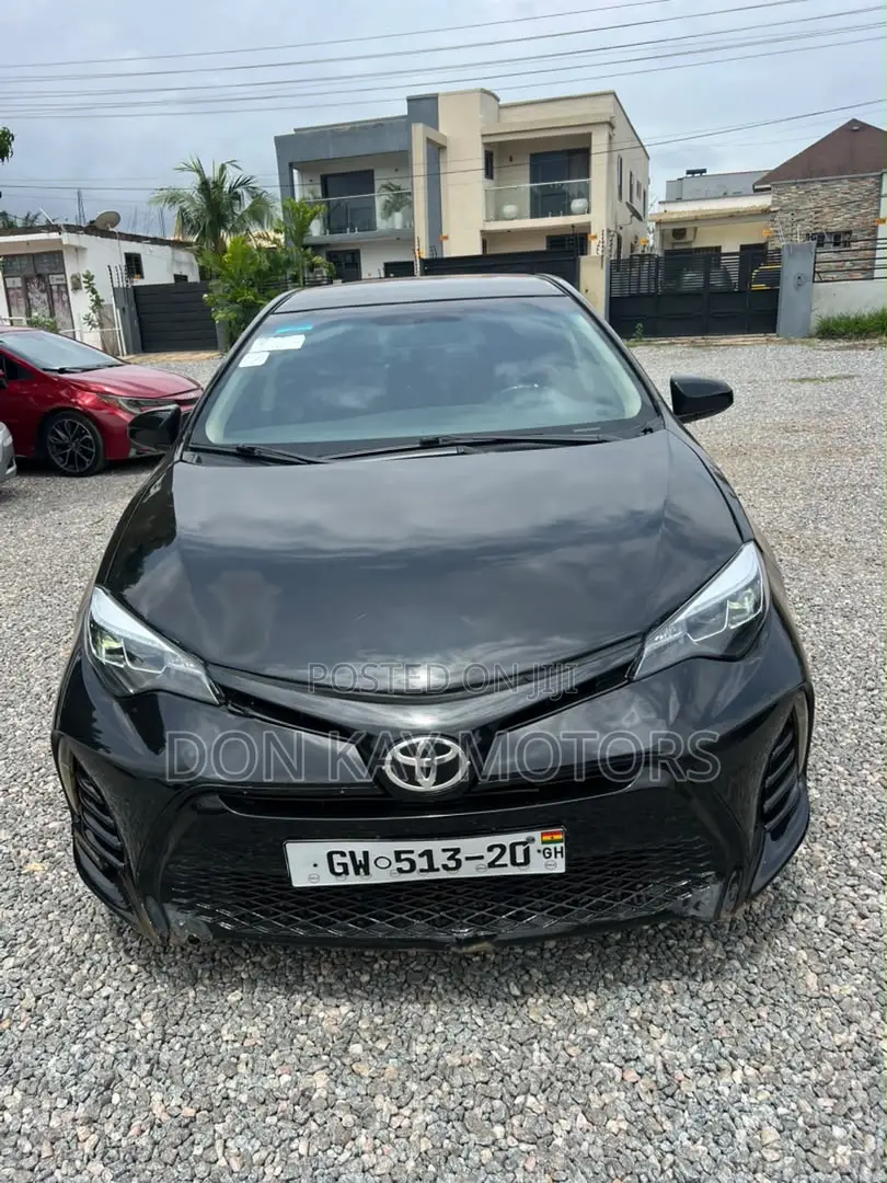Toyota Corolla 2015 Black