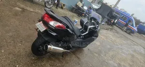 Yamaha Majesty 2014 Black