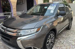 Mitsubishi Outlander 2017
