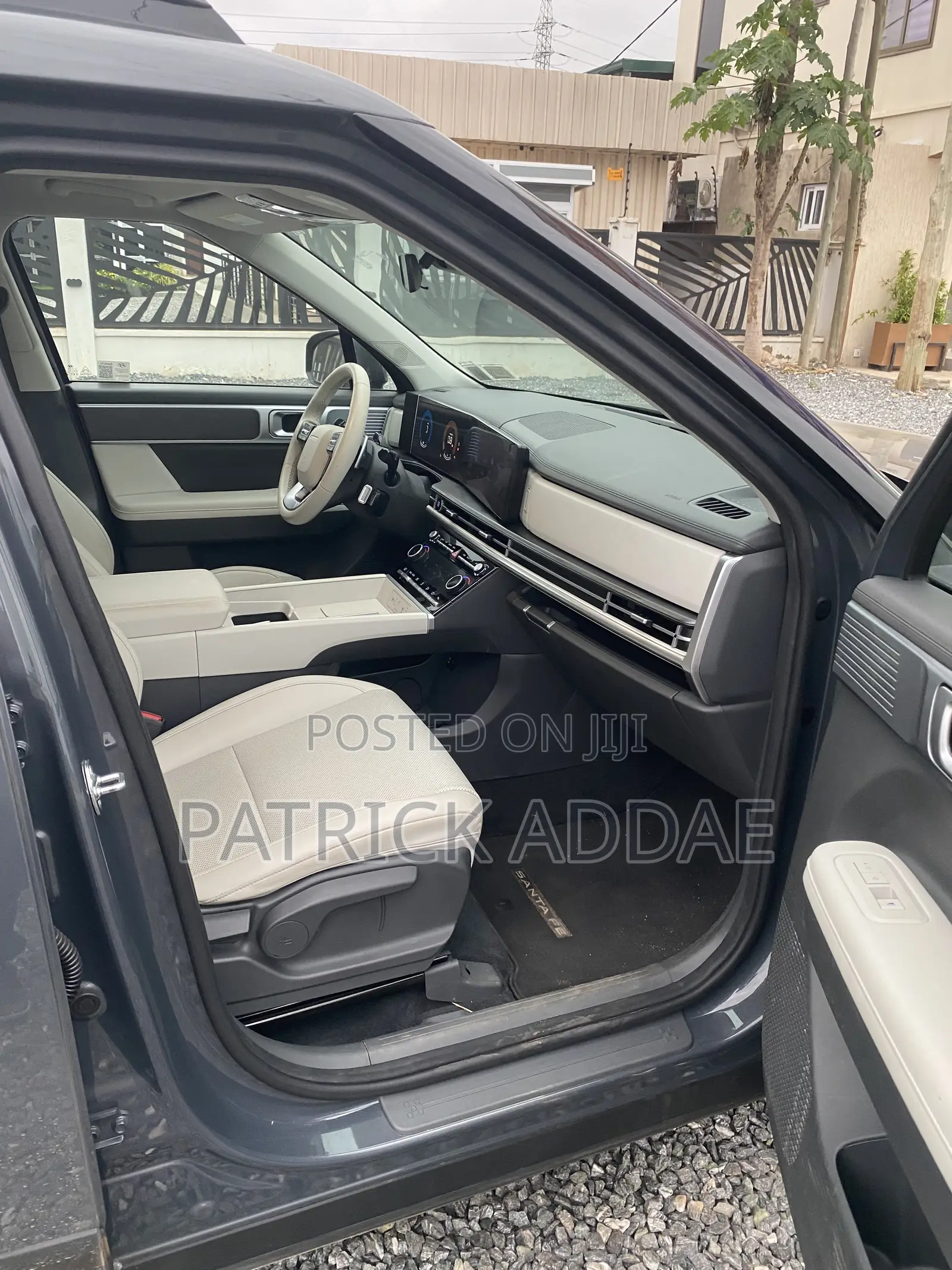 Hyundai Santa Fe 2024 Gray