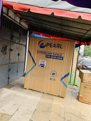 Choose Pearl PVC-1540-28ab Three-Door Glass Display Fridge