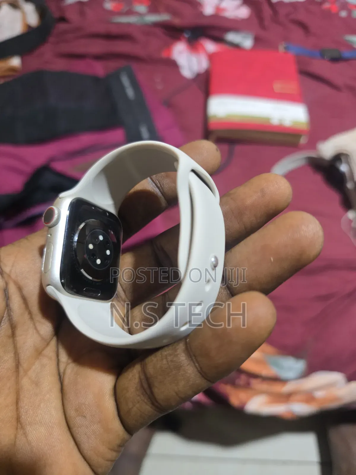 Apple Watch Series 8 41mm White