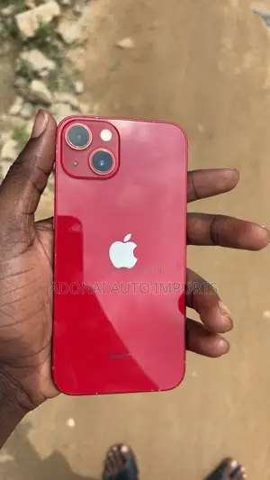 Apple iPhone 13 128 GB Red
