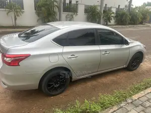 Nissan Sentra S 2016 Gray