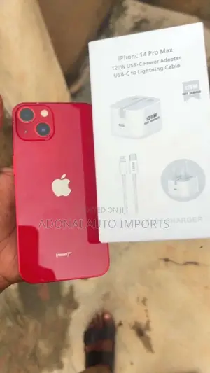 Apple iPhone 13 128 GB Red