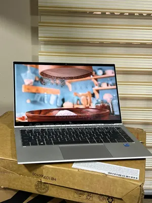 New Laptop HP EliteBook 1040 G8 8GB Intel Core i5 SSD 256GB
