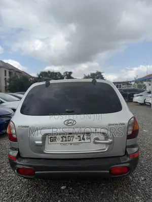 Hyundai Santa Fe 2001 Silver