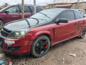 Saturn Astra 2008 Red