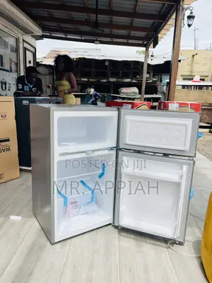 Extremely Chilling Pearl Pf 235t-1a 2 Door Table Top Fridge