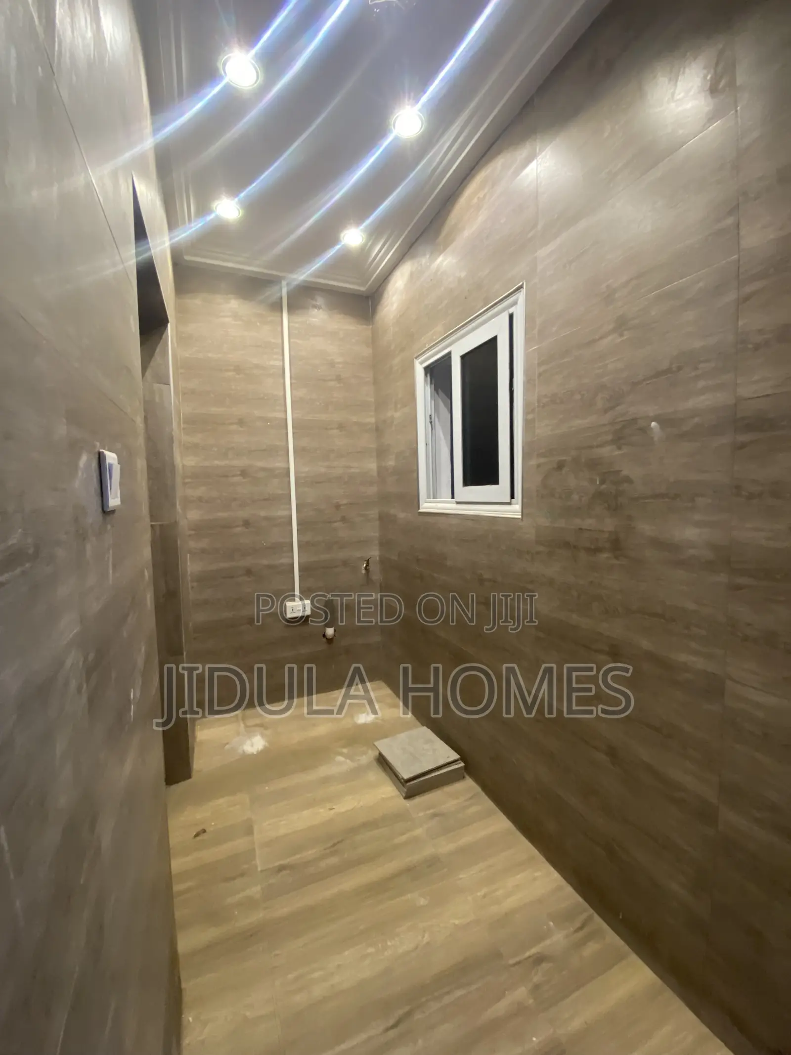 3bdrm House in East Legon Hills, School Junction for rent