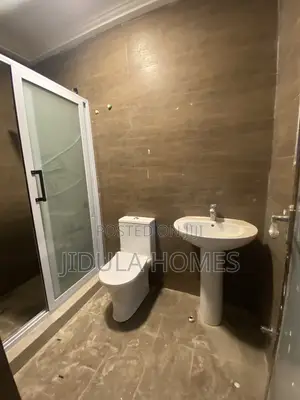 3bdrm House in East Legon Hills, School Junction for rent