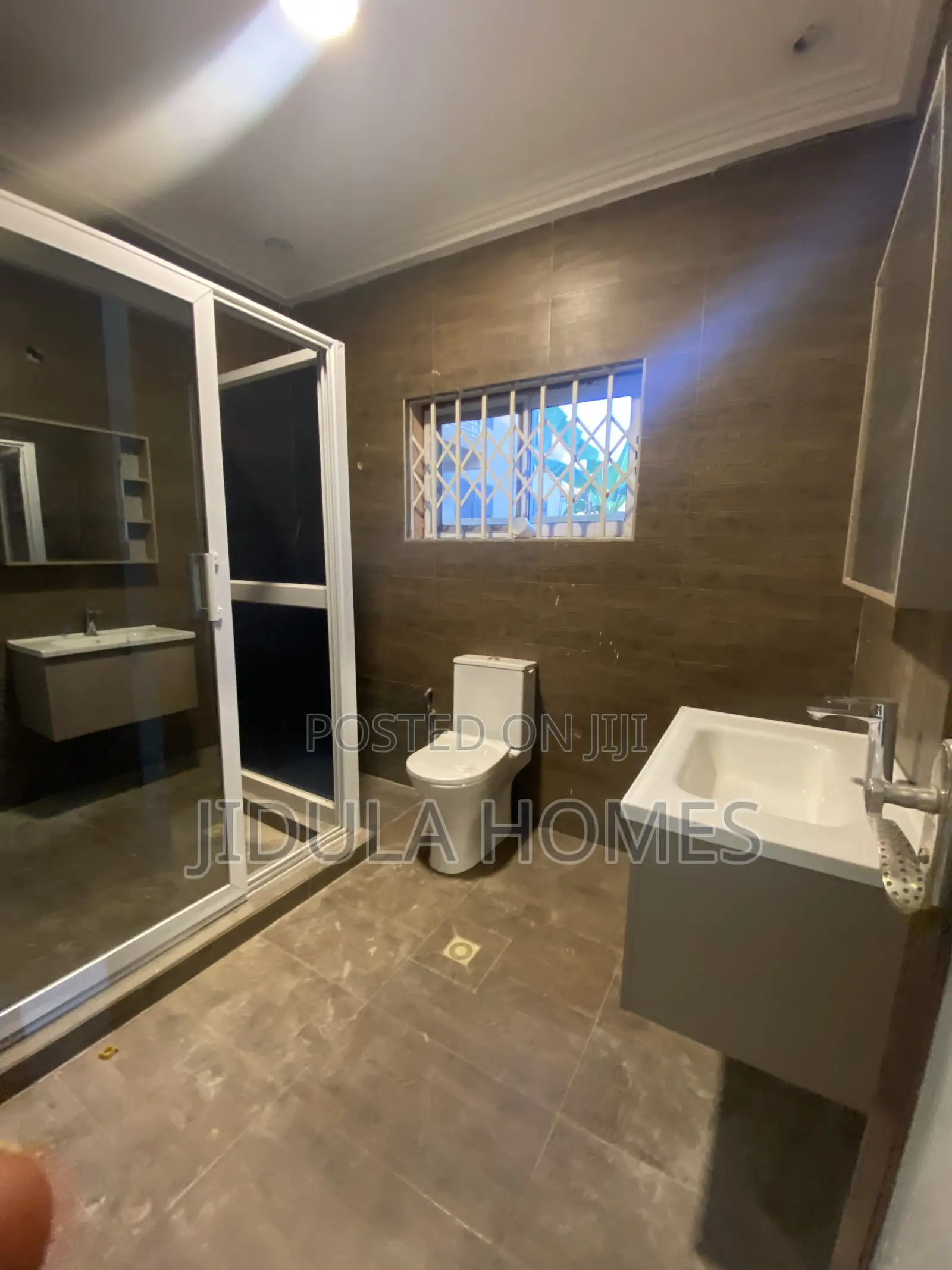 3bdrm House in East Legon Hills, School Junction for rent