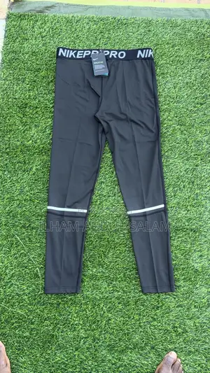 Black Nike Inner Stretch