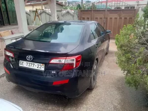 Toyota Camry SE 4dr Sedan (2.5L 4cyl 6A) 2014 Black