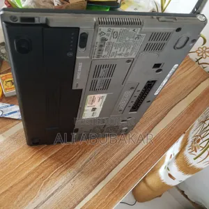 Laptop Dell Inspiron 15 4GB Intel Core i3 SSD 512GB