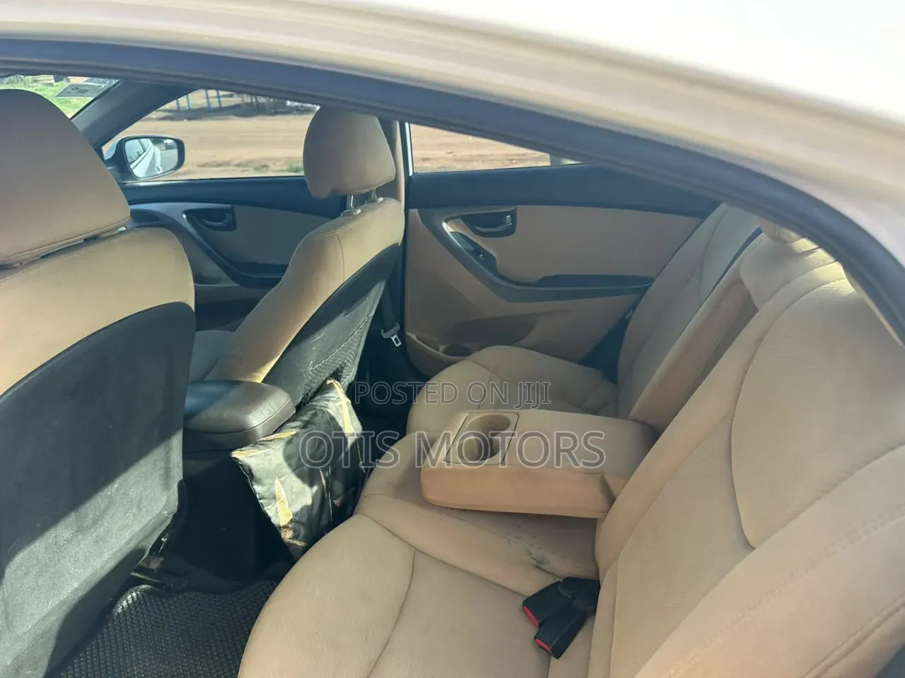 Hyundai Elantra 2013 Off white