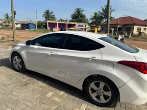 Hyundai Elantra 2013 Off white