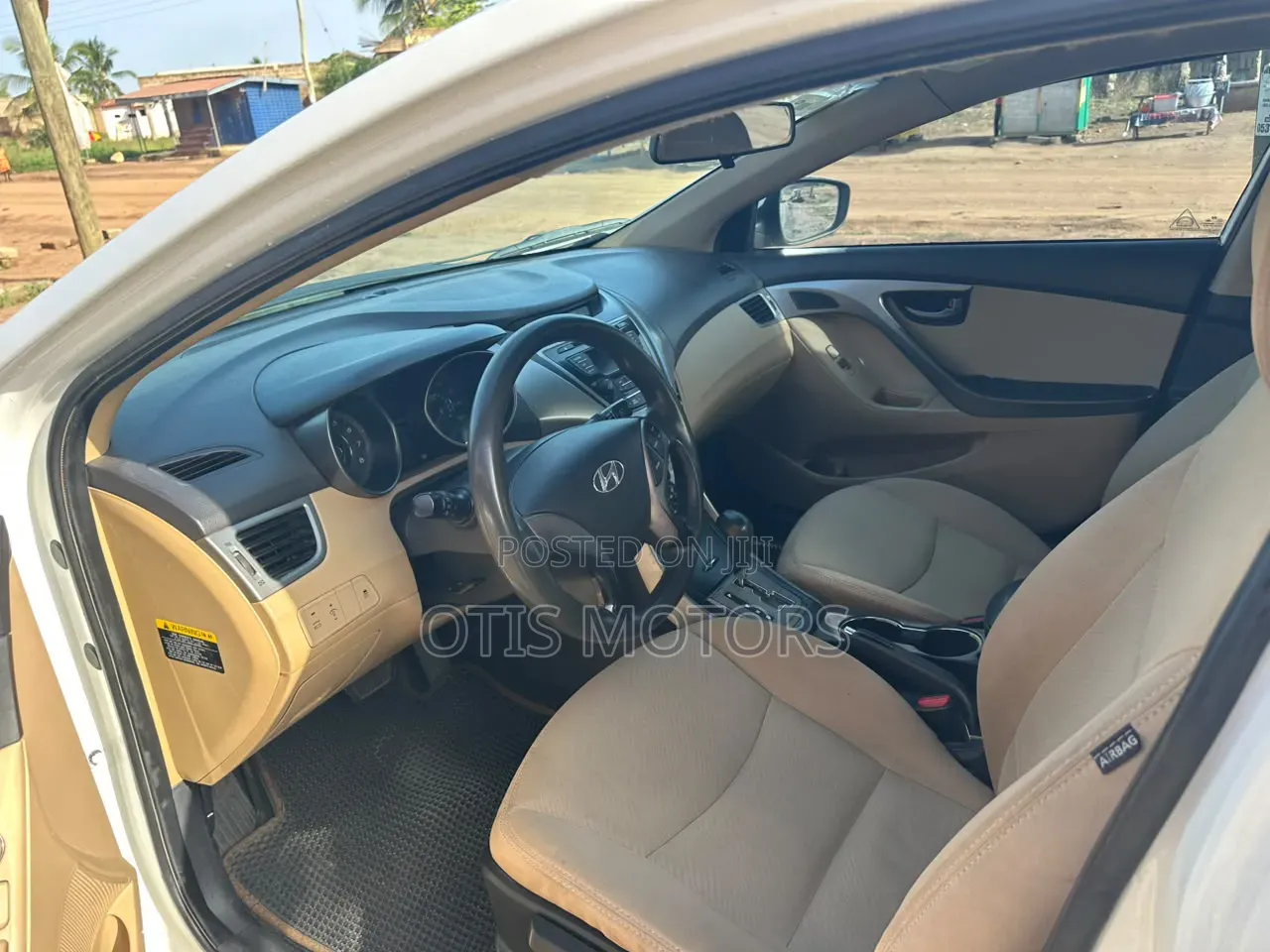 Hyundai Elantra 2013 Off white