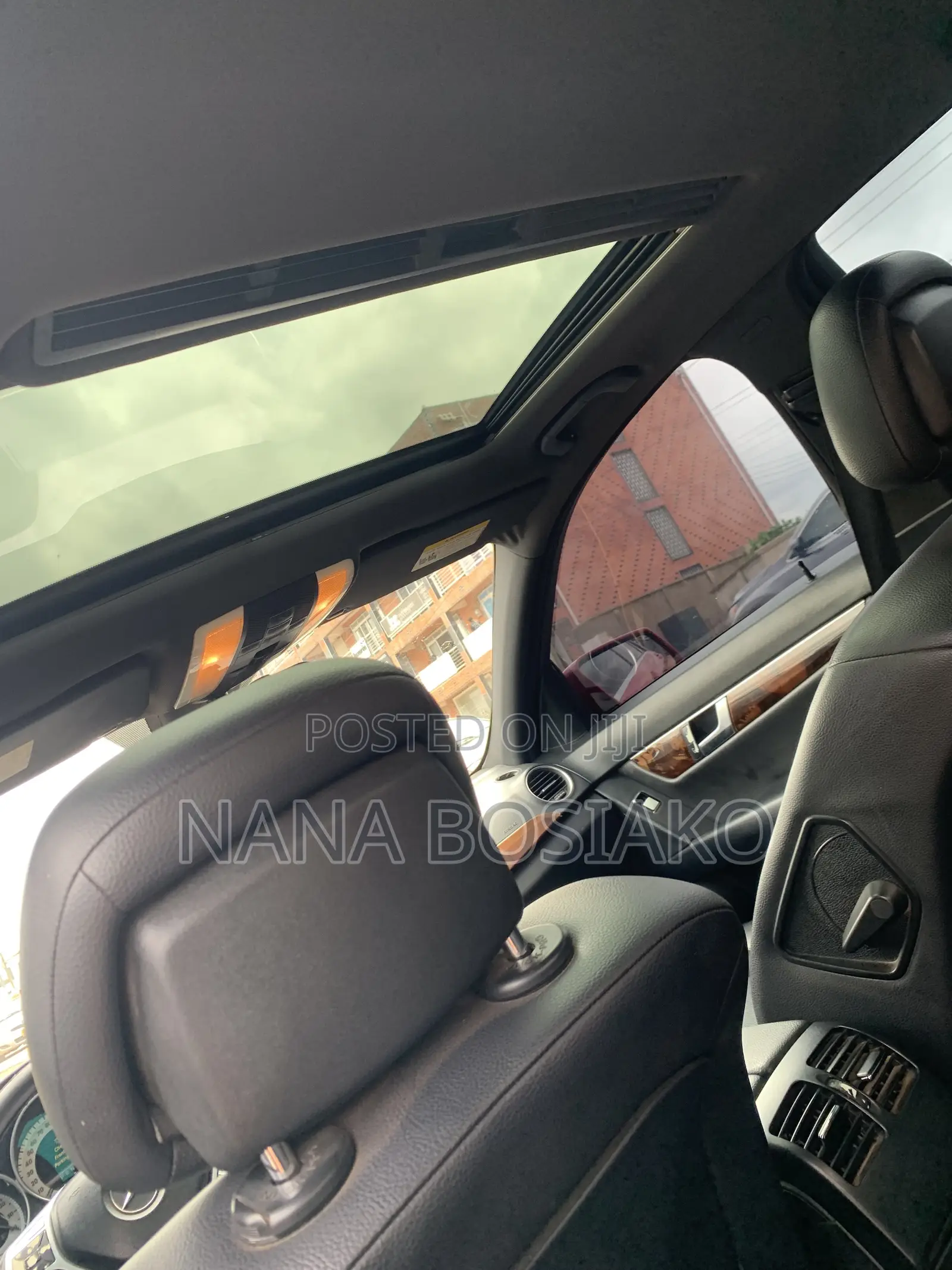 Mercedes-Benz C250 2013 Red
