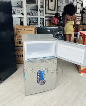 Unique Design Pearl Pf 235t-1a Table Top Refrigerator(Gray)