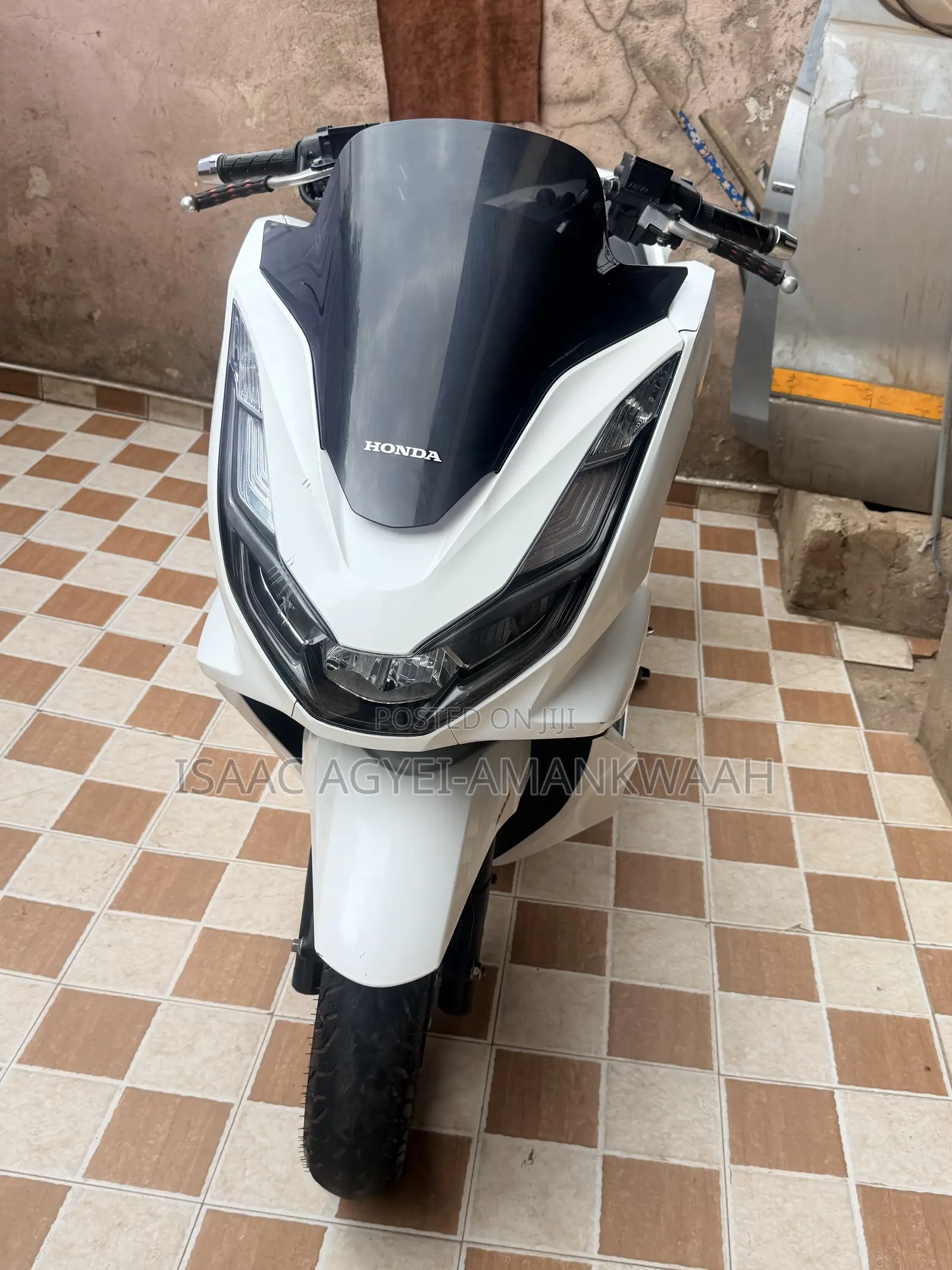 Honda 2022 White