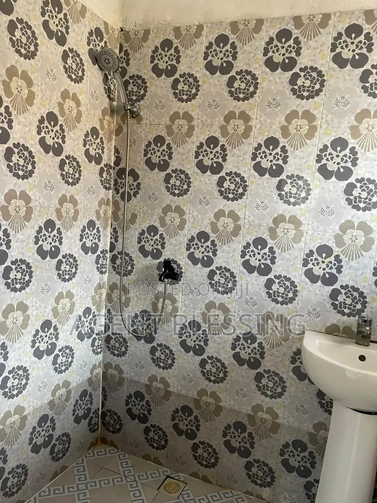 1bdrm Apartment in Teshie for rent