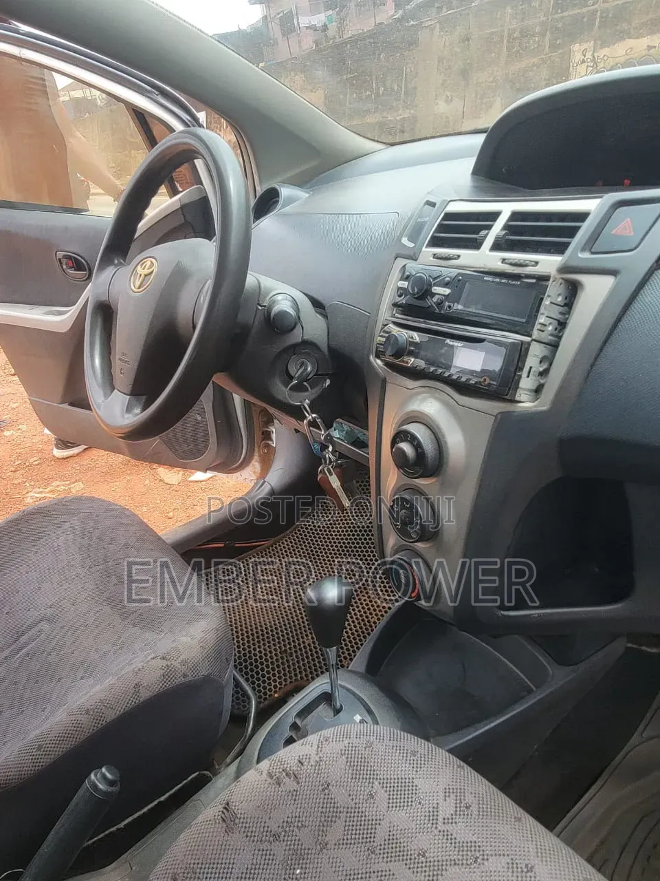 Toyota Corolla 2010 Red