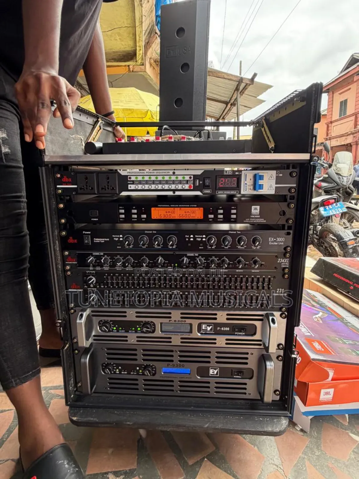 Ev Full Range, Double Bass Complete Amplifier Rack Set