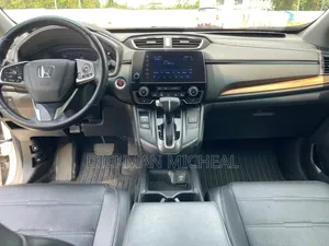 Honda CR-V 2022 White