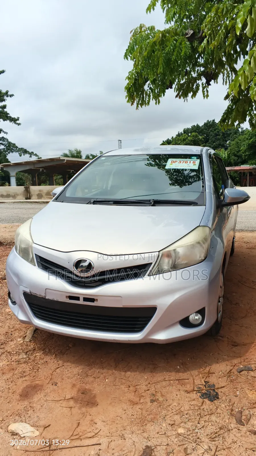 Toyota Vitz 2013 Purple