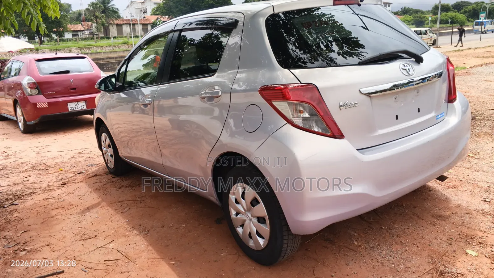 Toyota Vitz 2013 Purple