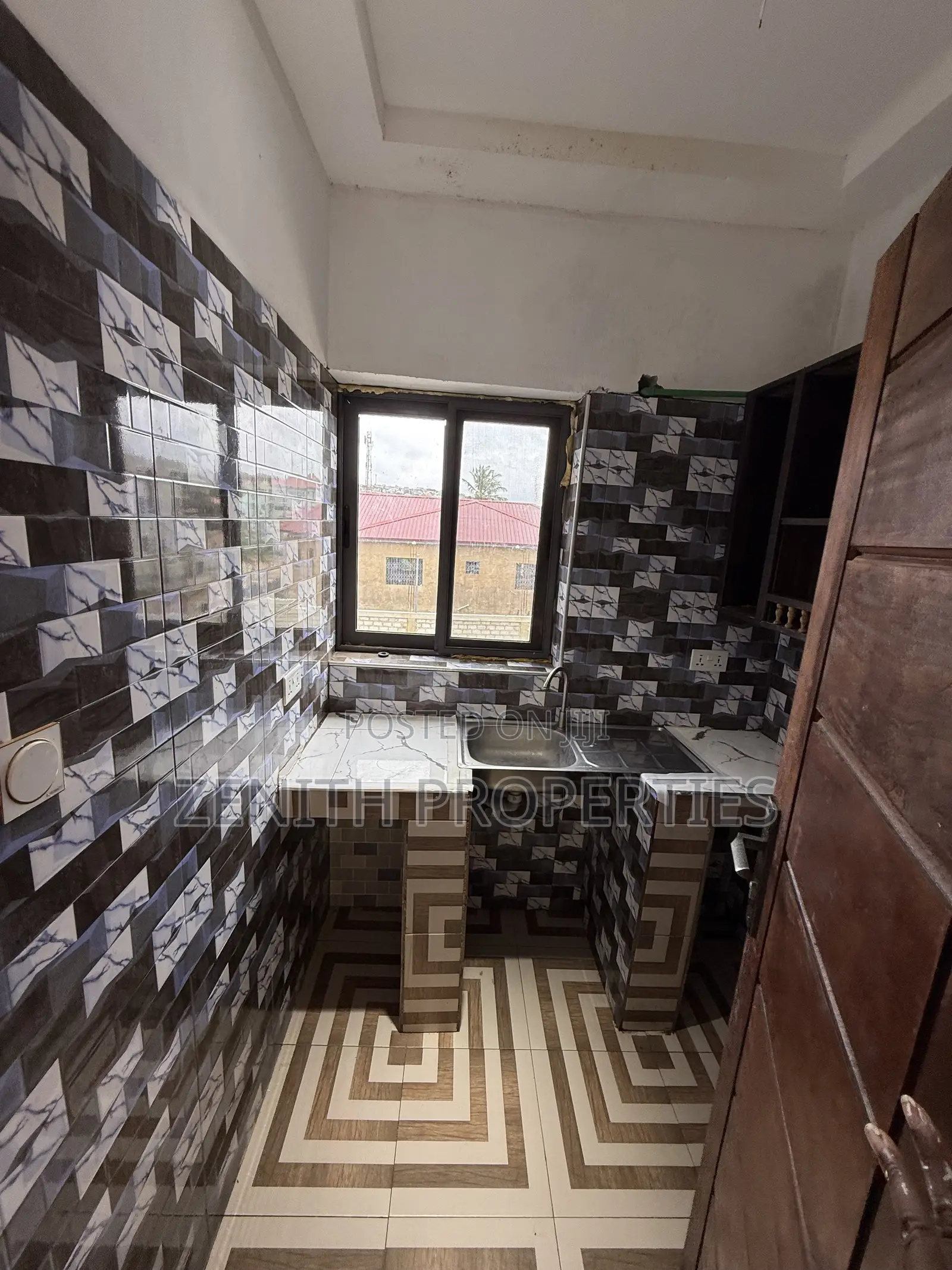 1bdrm Apartment in Zenith Properties, Old Barrier for rent