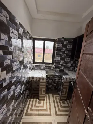 1bdrm Apartment in Zenith Properties, Old Barrier for rent