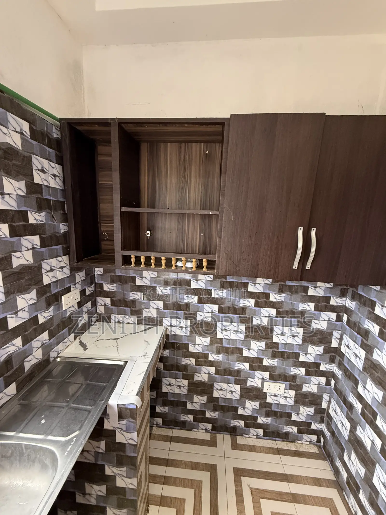 1bdrm Apartment in Zenith Properties, Old Barrier for rent