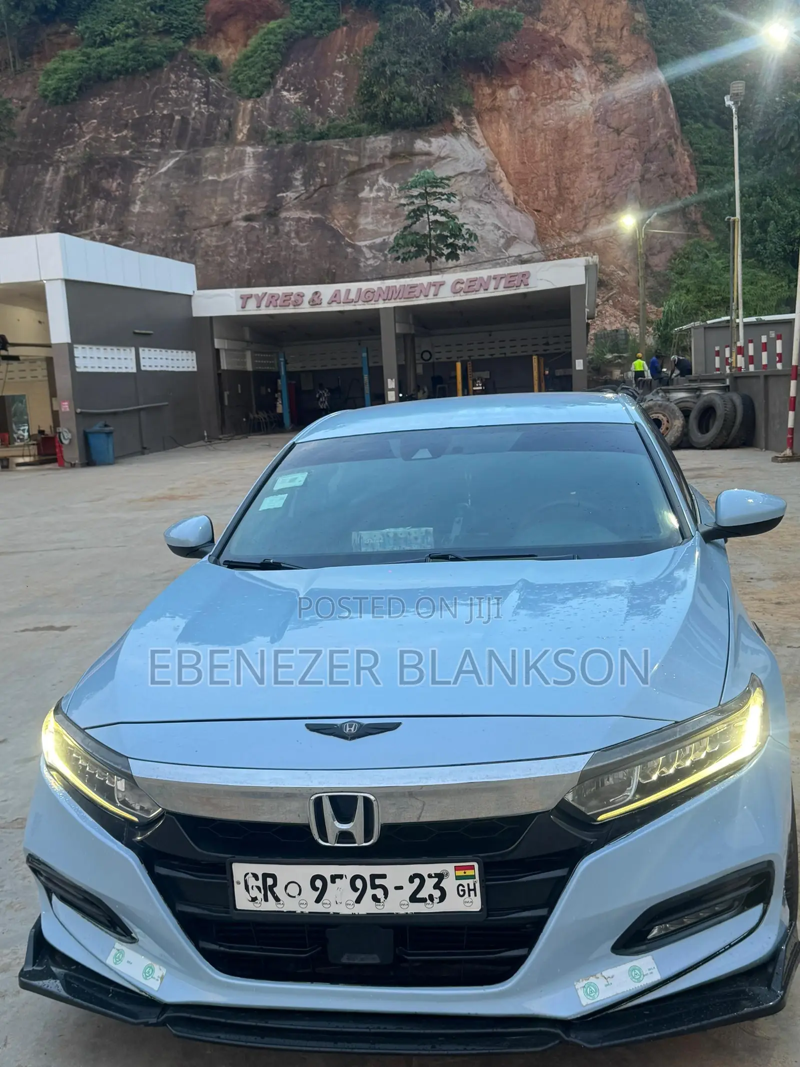 Honda Accord Sport (1.5L 4cyl Turbo CVT) 2019 Beige
