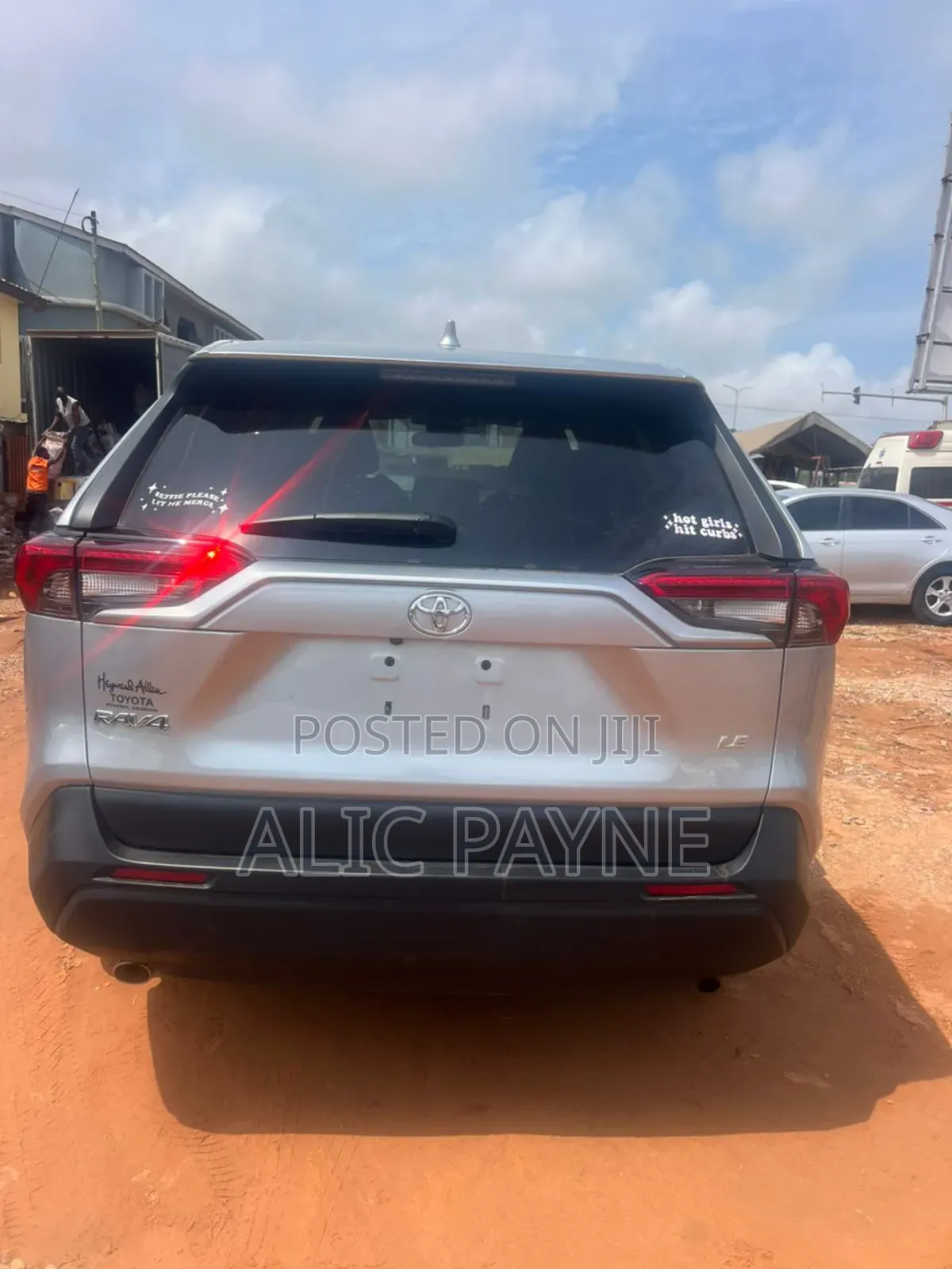 Toyota RAV4 LE AWD 2024 Silver