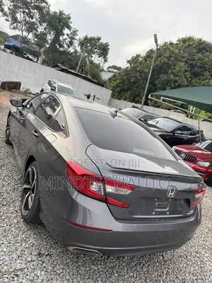 Honda Accord Sport 2.0T 2018 Gray