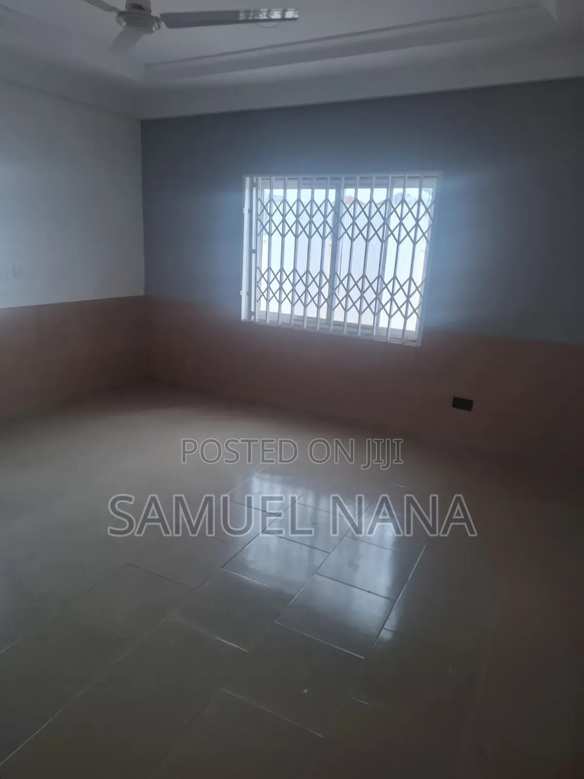 Furnished 4bdrm House in Golf City, Estate, Community 25 for sale