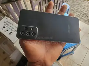 Samsung Galaxy A72 128 GB Black