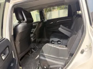 Toyota Highlander Limited 2019 White