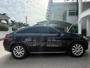 Mercedes-Benz GLE-Class GLE 350 2017 Black