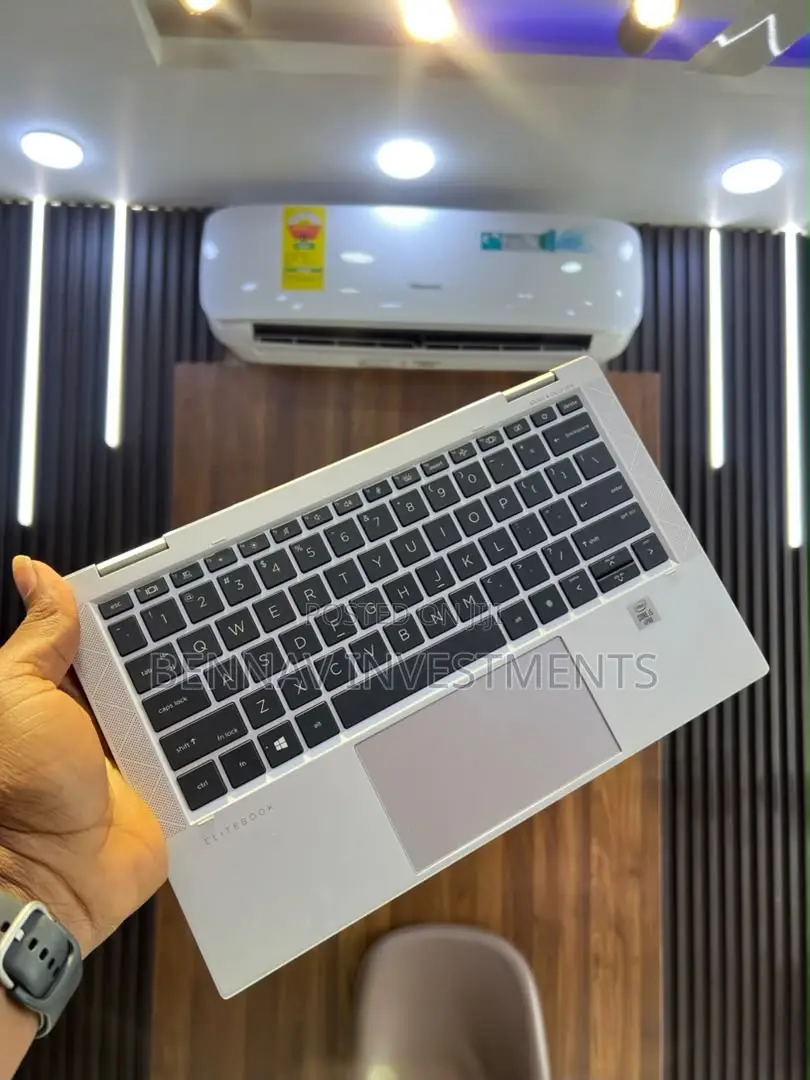 Laptop HP EliteBook x360 1030 G7 8GB Intel Core i5 SSD 256GB